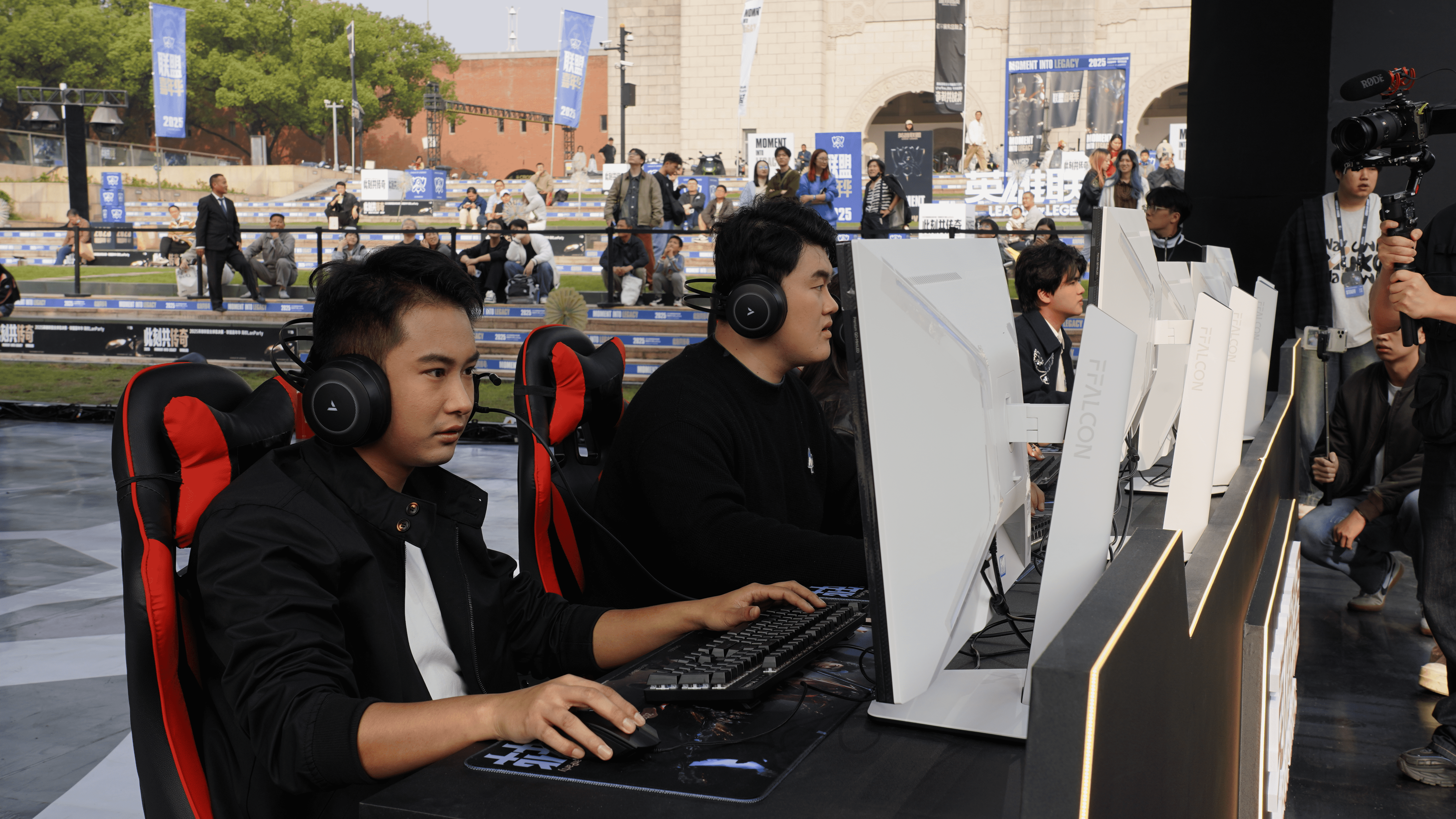 查找英雄联盟手机版(英雄联盟手机在哪里看战绩)